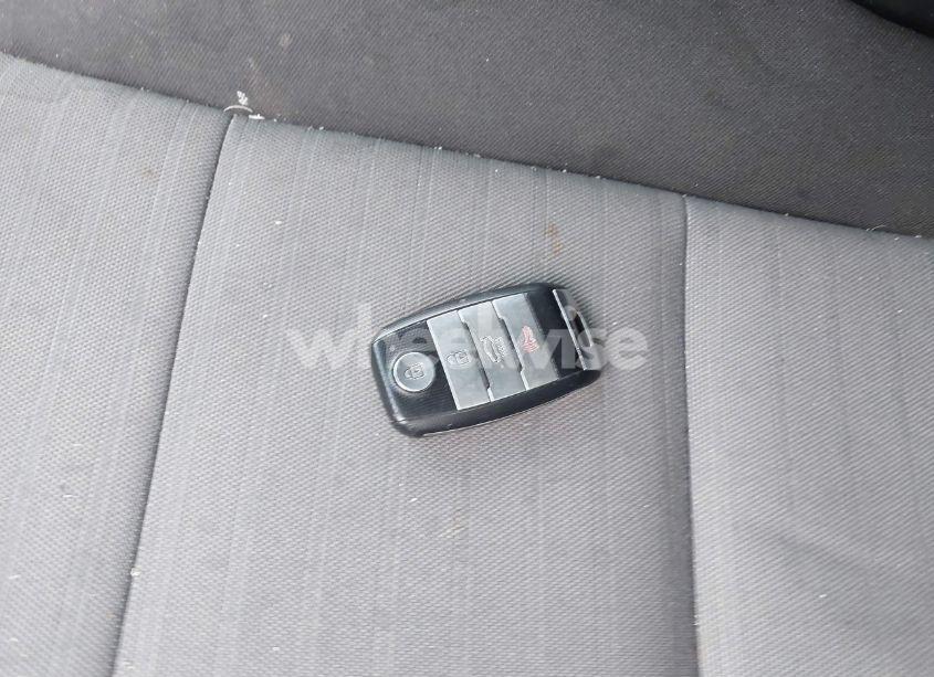 Photo 11 of 2018 Kia Forte S (VIN 3KPFL4A78JE235226)