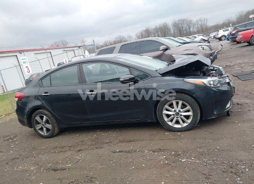 Photo 13 of 2018 Kia Forte S (VIN 3KPFL4A78JE235226)