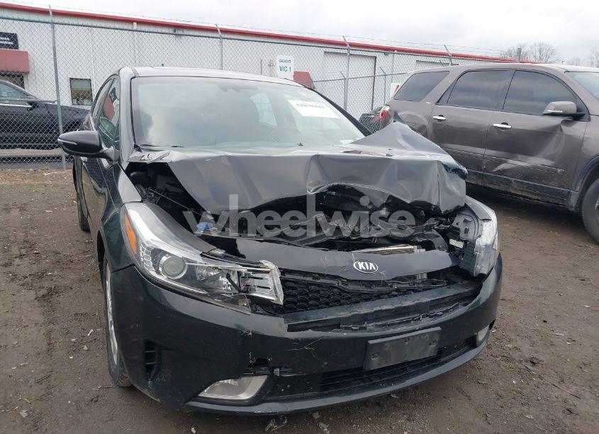 Photo 6 of 2018 Kia Forte S (VIN 3KPFL4A78JE235226)
