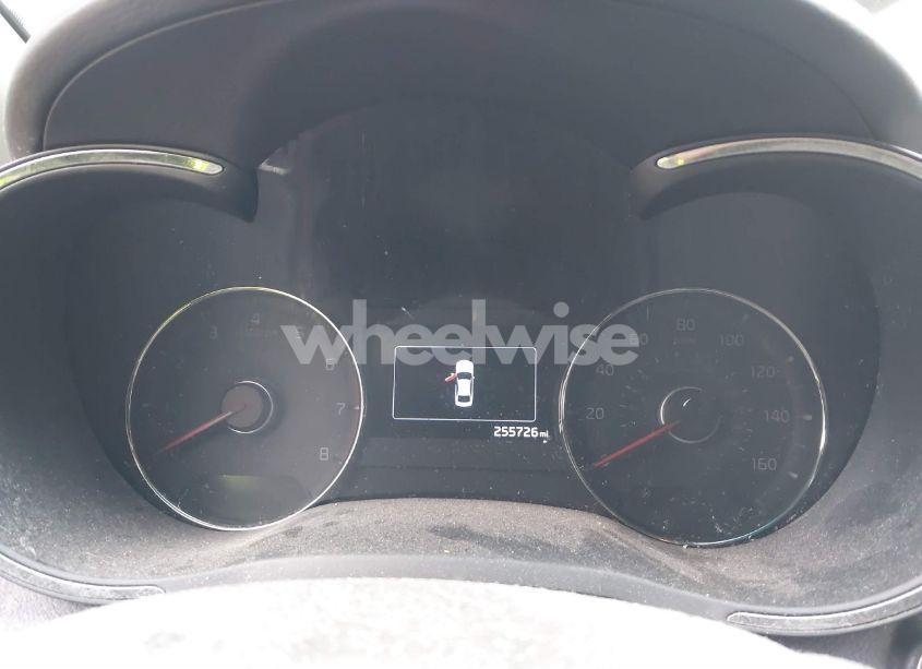 Photo 7 of 2018 Kia Forte S (VIN 3KPFL4A78JE235226)