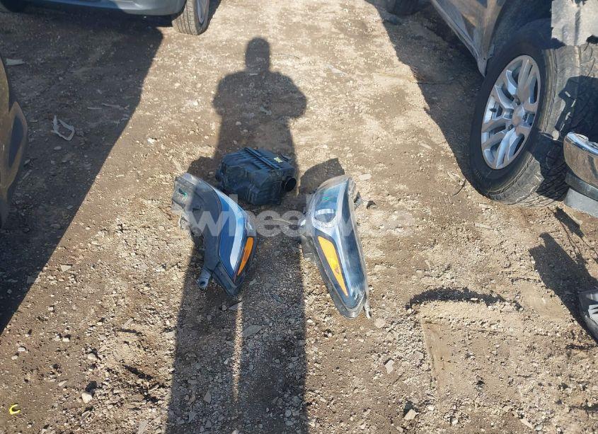 Photo 12 of 2018 Kia Forte S (VIN 3KPFL4A78JE241950)