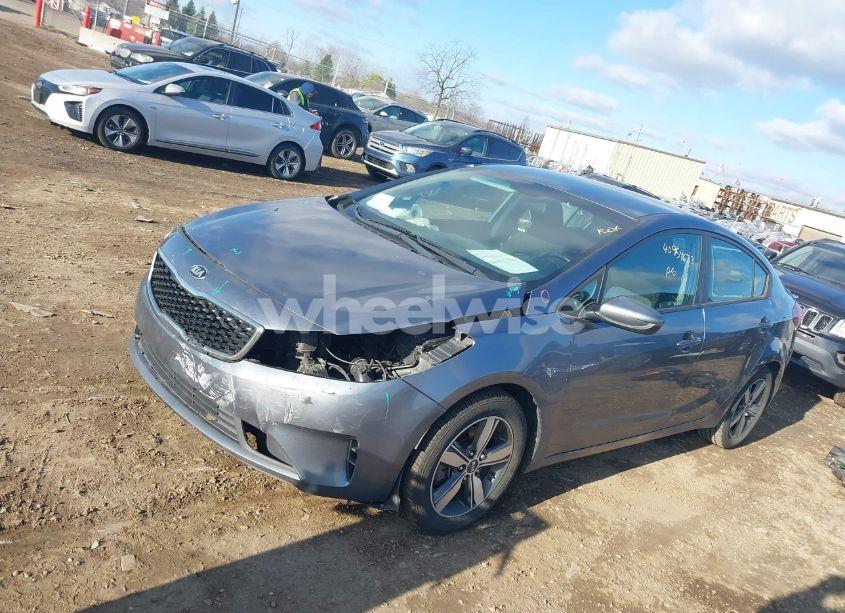 Photo 2 of 2018 Kia Forte S (VIN 3KPFL4A78JE241950)