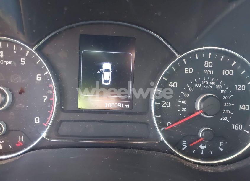 Photo 7 of 2018 Kia Forte S (VIN 3KPFL4A78JE241950)