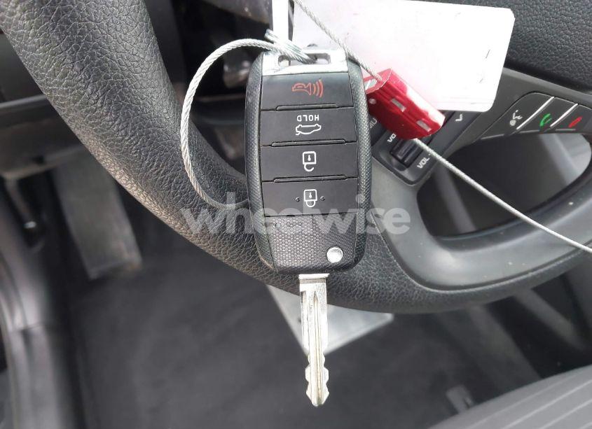 Photo 11 of 2018 Kia Forte LX (VIN 3KPFL4A78JE277976)