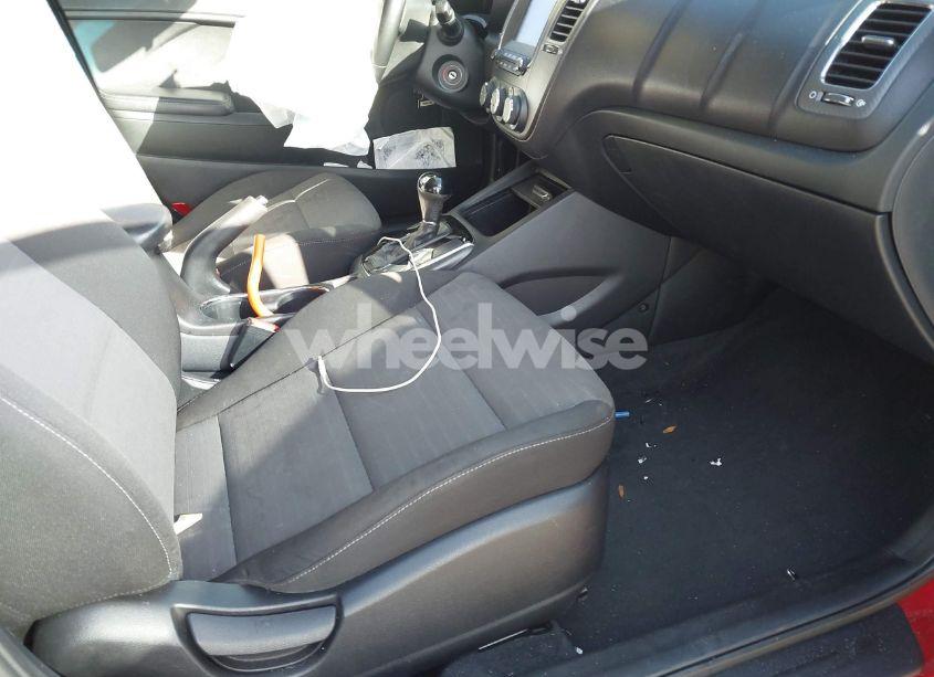 Photo 5 of 2017 Kia Forte S (VIN 3KPFL4A79HE025499)