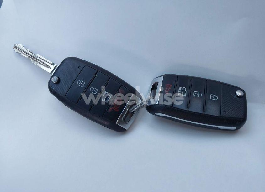 Photo 11 of 2017 Kia Forte LX (VIN 3KPFL4A79HE084567)