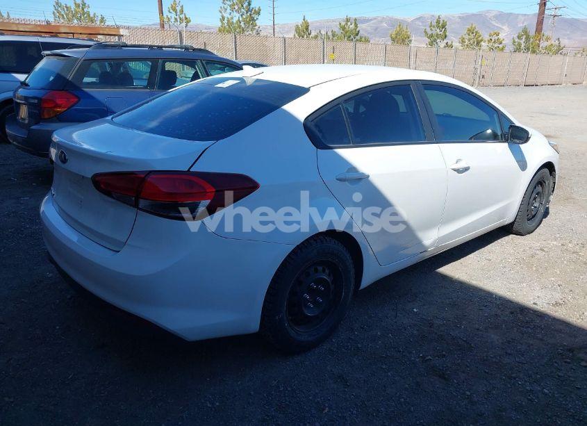 Photo 4 of 2017 Kia Forte LX (VIN 3KPFL4A79HE084567)