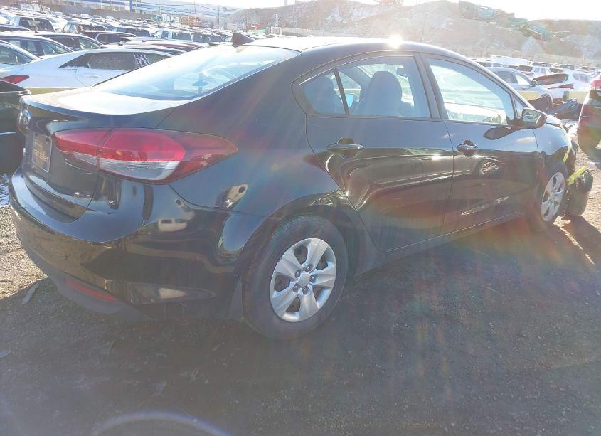 Photo 4 of 2017 Kia Forte LX (VIN 3KPFL4A79HE087937)