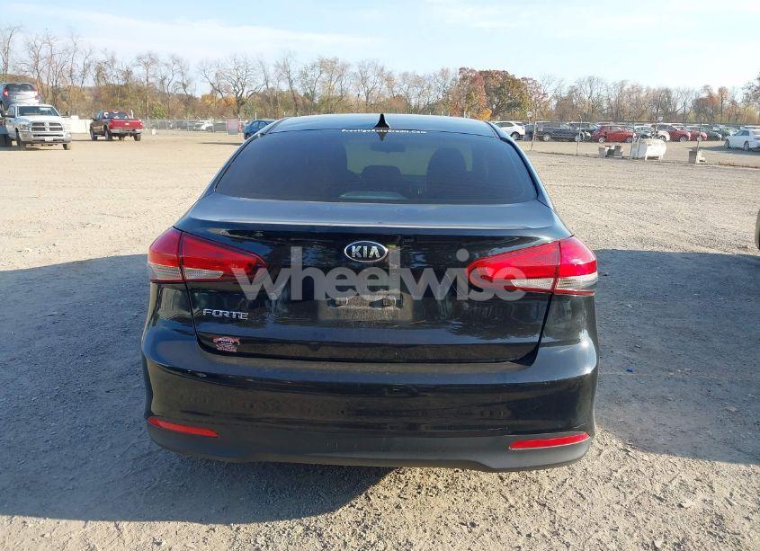 Photo 16 of 2017 Kia Forte LX (VIN 3KPFL4A79HE116028)