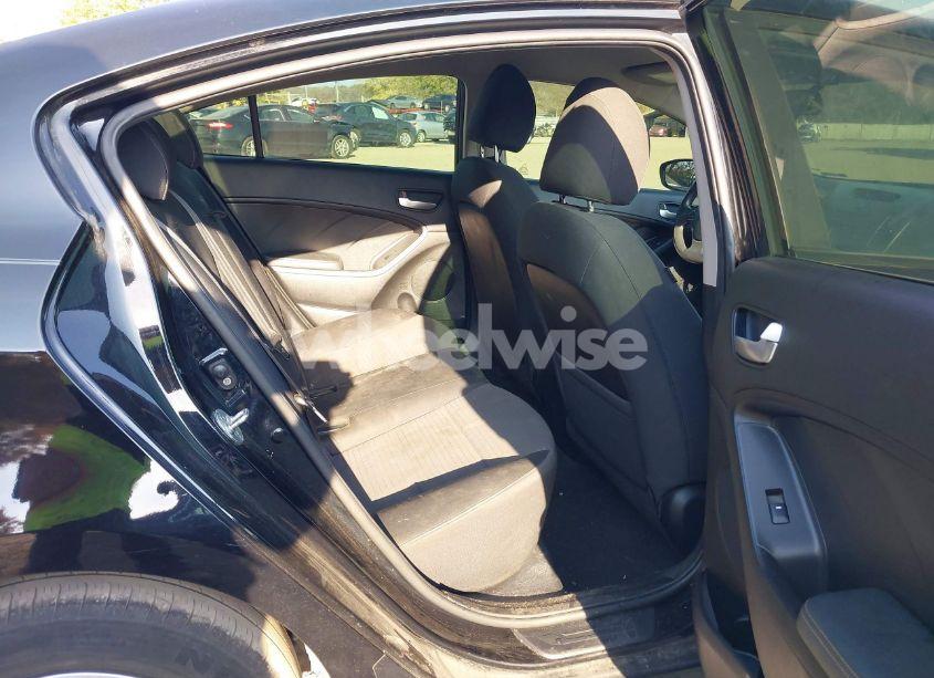 Photo 8 of 2017 Kia Forte LX (VIN 3KPFL4A79HE116028)