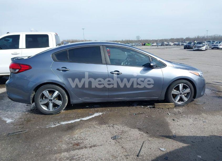 Photo 13 of 2018 Kia Forte S (VIN 3KPFL4A79JE194864)