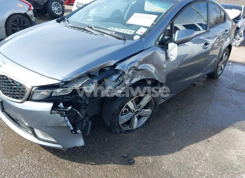 Photo 6 of 2018 Kia Forte S (VIN 3KPFL4A79JE194864)