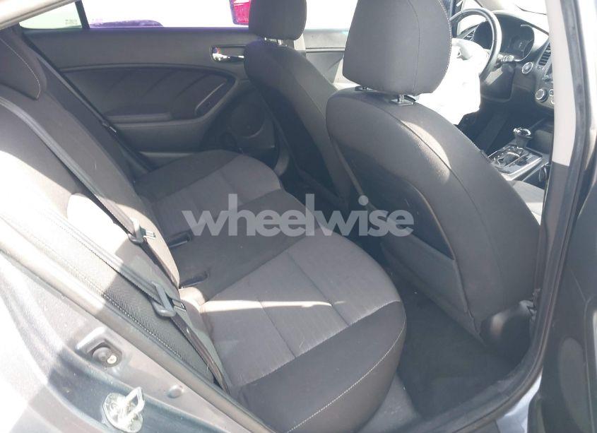 Photo 8 of 2018 Kia Forte S (VIN 3KPFL4A79JE194864)