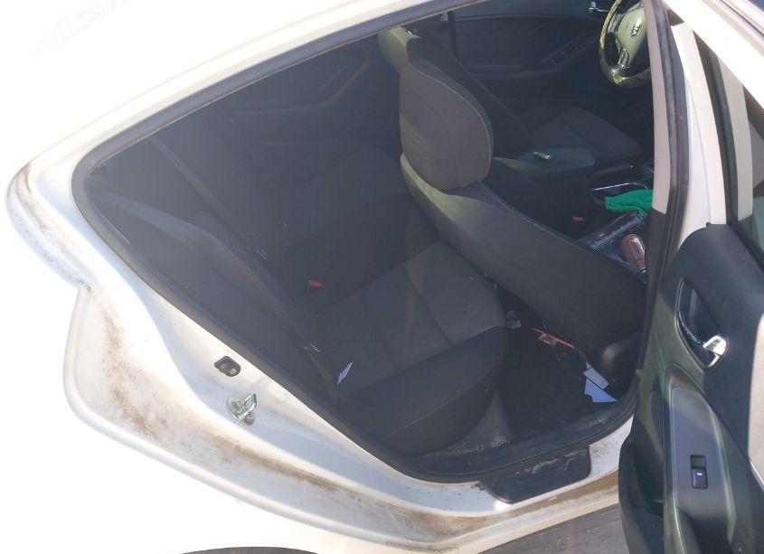 Photo 8 of 2018 Kia Forte S (VIN 3KPFL4A79JE215180)