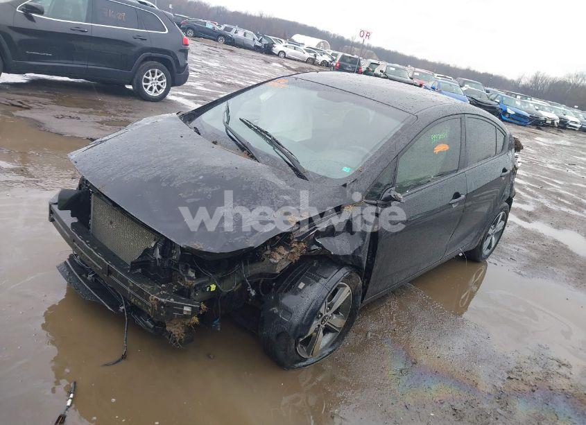 Photo 2 of 2018 Kia Forte S (VIN 3KPFL4A79JE219603)