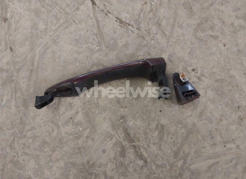 Photo 12 of 2018 Kia Forte LX (VIN 3KPFL4A79JE251337)