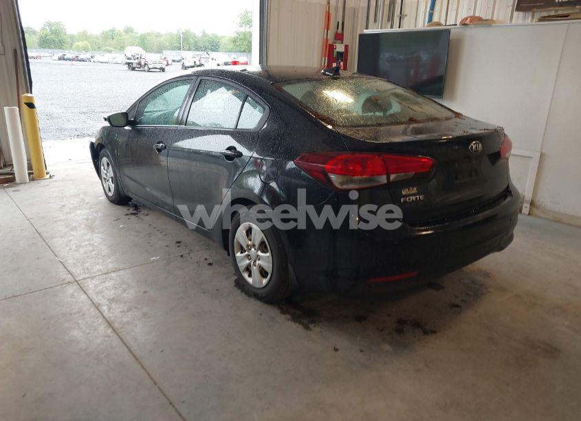 Photo 3 of 2018 Kia Forte LX (VIN 3KPFL4A79JE263858)