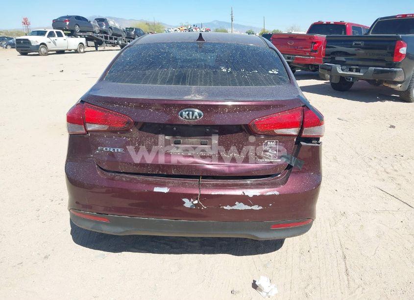 Photo 16 of 2017 Kia Forte LX (VIN 3KPFL4A7XHE059242)