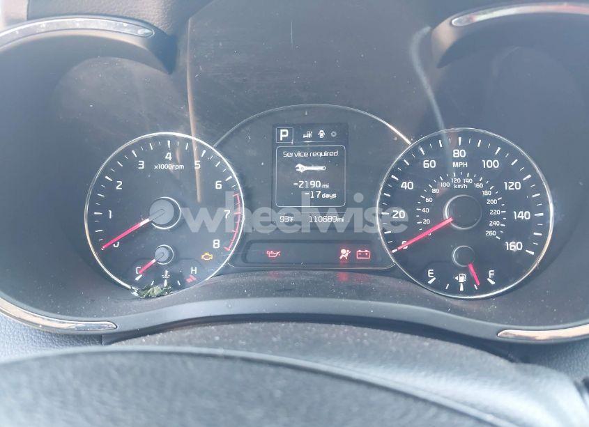 Photo 7 of 2017 Kia Forte LX (VIN 3KPFL4A7XHE059242)