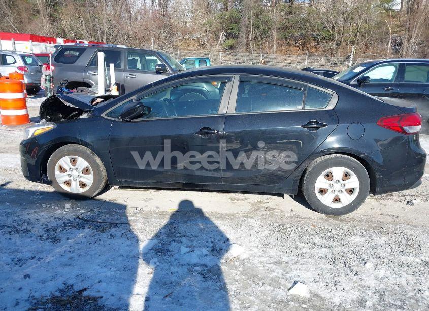 Photo 14 of 2017 Kia Forte LX (VIN 3KPFL4A7XHE061847)