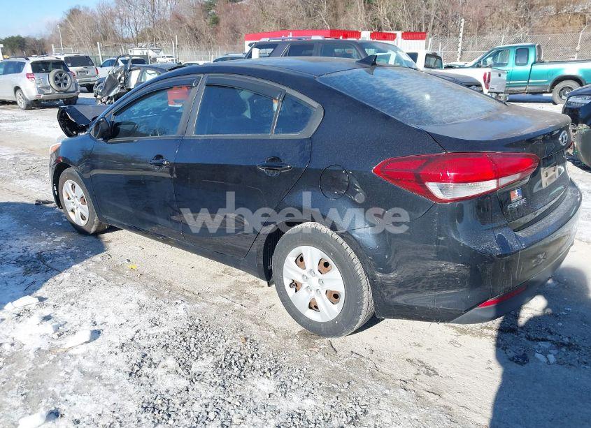 Photo 3 of 2017 Kia Forte LX (VIN 3KPFL4A7XHE061847)