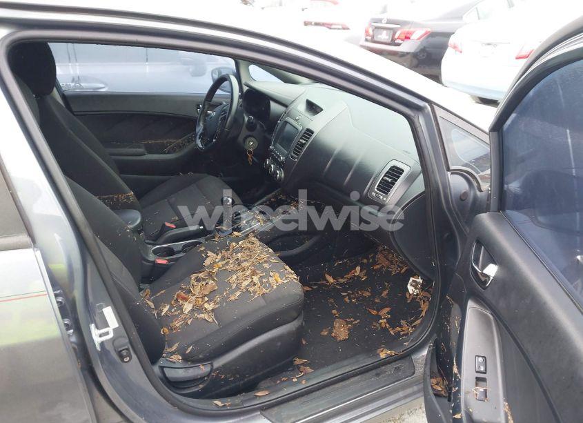 Photo 5 of 2017 Kia Forte S (VIN 3KPFL4A7XHE083069)