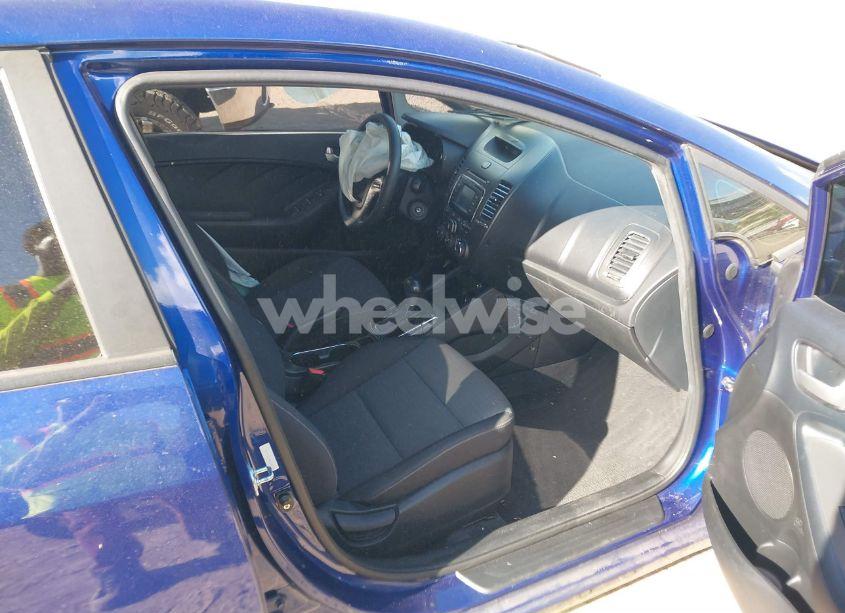 Photo 5 of 2017 Kia Forte LX (VIN 3KPFL4A7XHE110433)