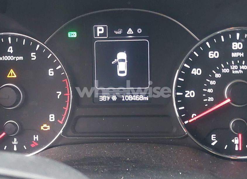 Photo 15 of 2017 Kia Forte LX (VIN 3KPFL4A7XHE145375)