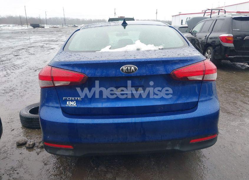 Photo 16 of 2017 Kia Forte LX (VIN 3KPFL4A7XHE145375)
