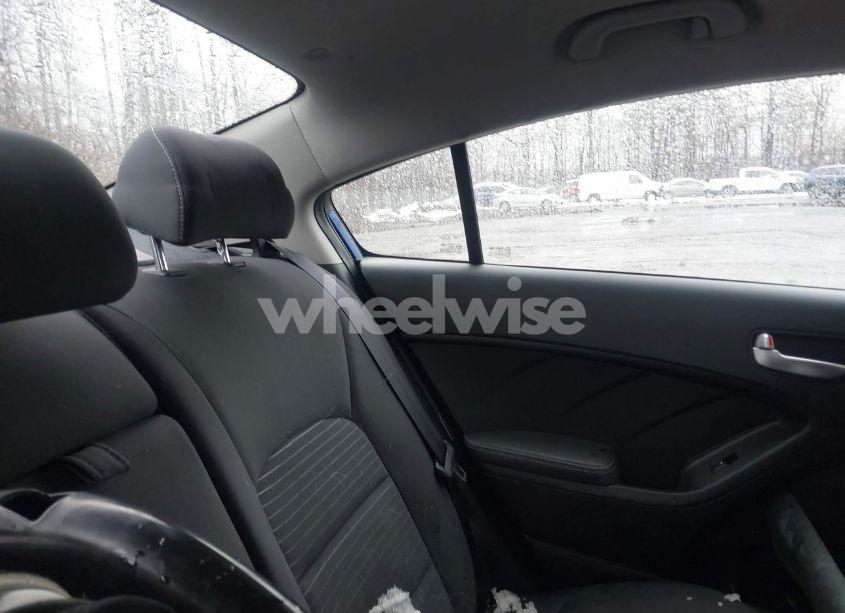 Photo 8 of 2017 Kia Forte LX (VIN 3KPFL4A7XHE145375)