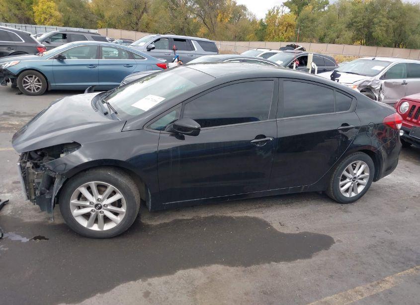 Photo 15 of 2017 Kia Forte LX (VIN 3KPFL4A7XHE150897)