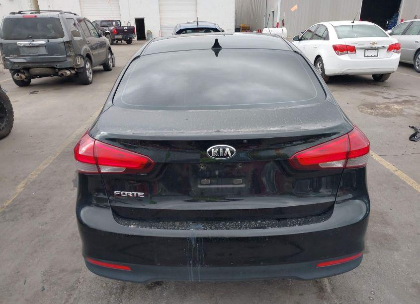 Photo 17 of 2017 Kia Forte LX (VIN 3KPFL4A7XHE150897)