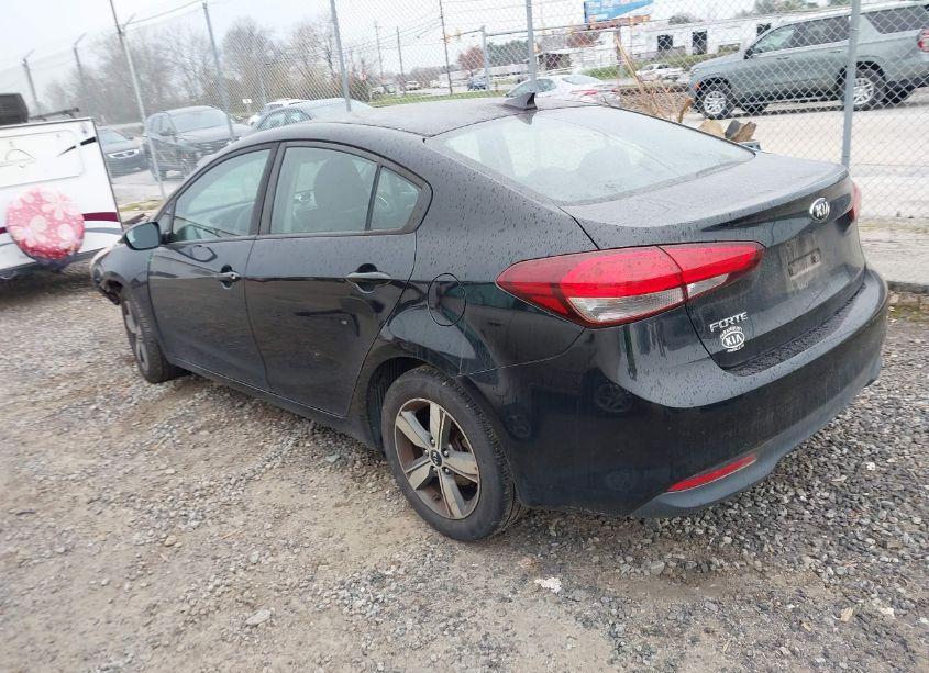 Photo 3 of 2018 Kia Forte LX (VIN 3KPFL4A7XJE170976)