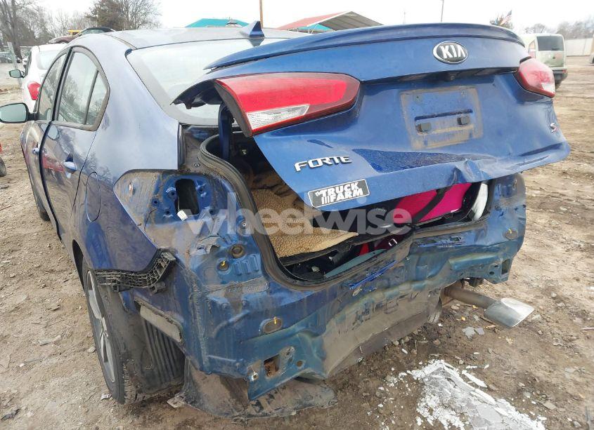 Photo 12 of 2018 Kia Forte S (VIN 3KPFL4A7XJE192332)