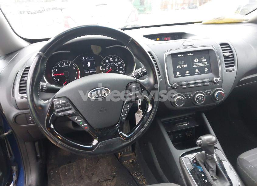 Photo 21 of 2018 Kia Forte S (VIN 3KPFL4A7XJE192332)