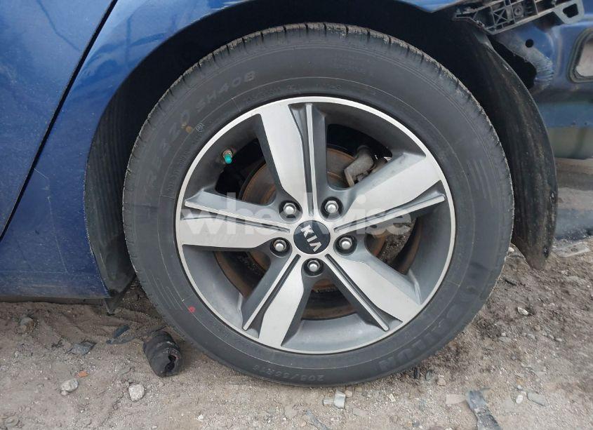 Photo 22 of 2018 Kia Forte S (VIN 3KPFL4A7XJE192332)