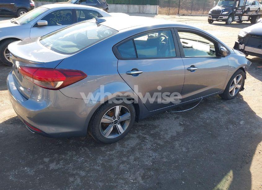 Photo 4 of 2018 Kia Forte S (VIN 3KPFL4A7XJE195604)