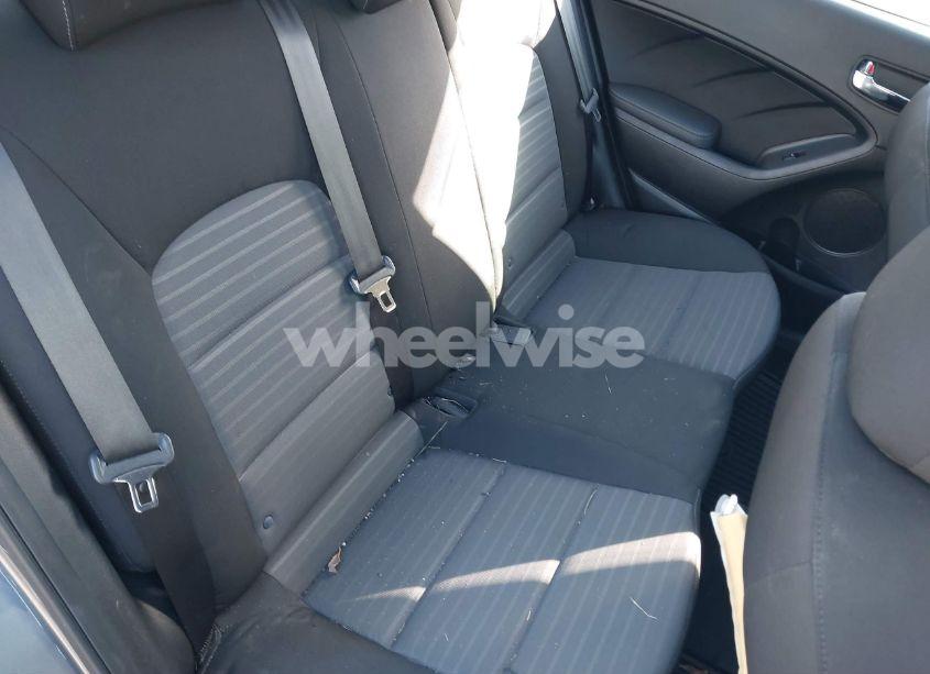 Photo 8 of 2018 Kia Forte S (VIN 3KPFL4A7XJE195604)