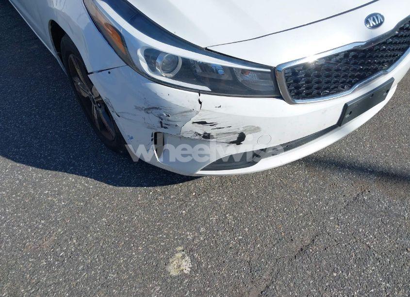 Photo 6 of 2018 Kia Forte LX (VIN 3KPFL4A7XJE246034)