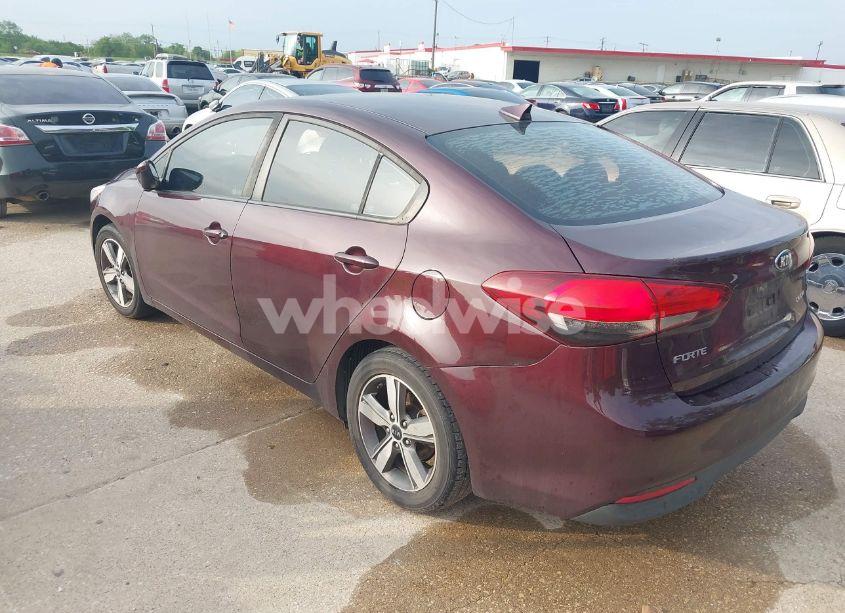 Photo 3 of 2018 Kia Forte LX (VIN 3KPFL4A7XJE251024)