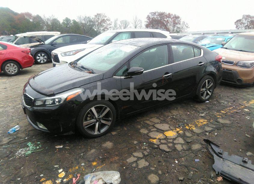 Photo 2 of 2017 Kia Forte EX (VIN 3KPFL4A81HE093871)