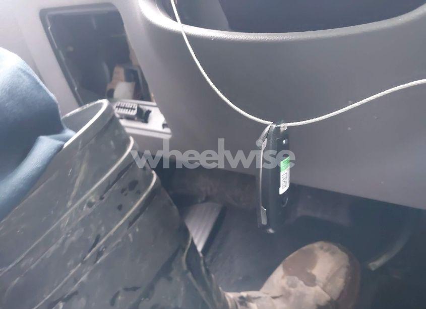 Photo 11 of 2017 Kia Forte EX (VIN 3KPFL4A84HE055468)