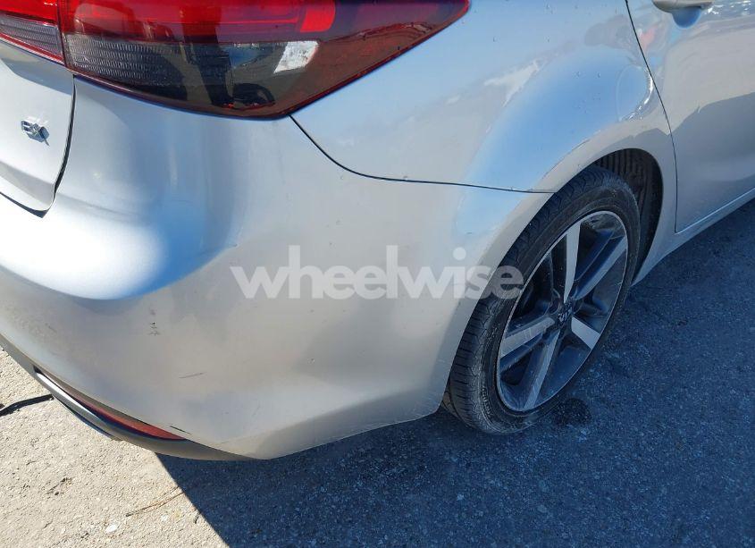 Photo 18 of 2017 Kia Forte EX (VIN 3KPFL4A84HE055468)