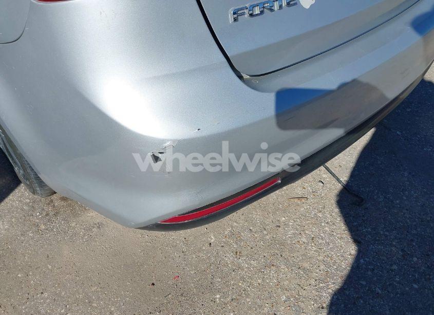 Photo 19 of 2017 Kia Forte EX (VIN 3KPFL4A84HE055468)