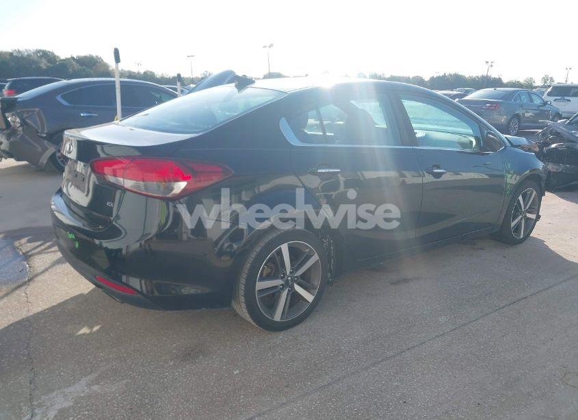 Photo 4 of 2017 Kia Forte EX (VIN 3KPFL4A84HE112333)