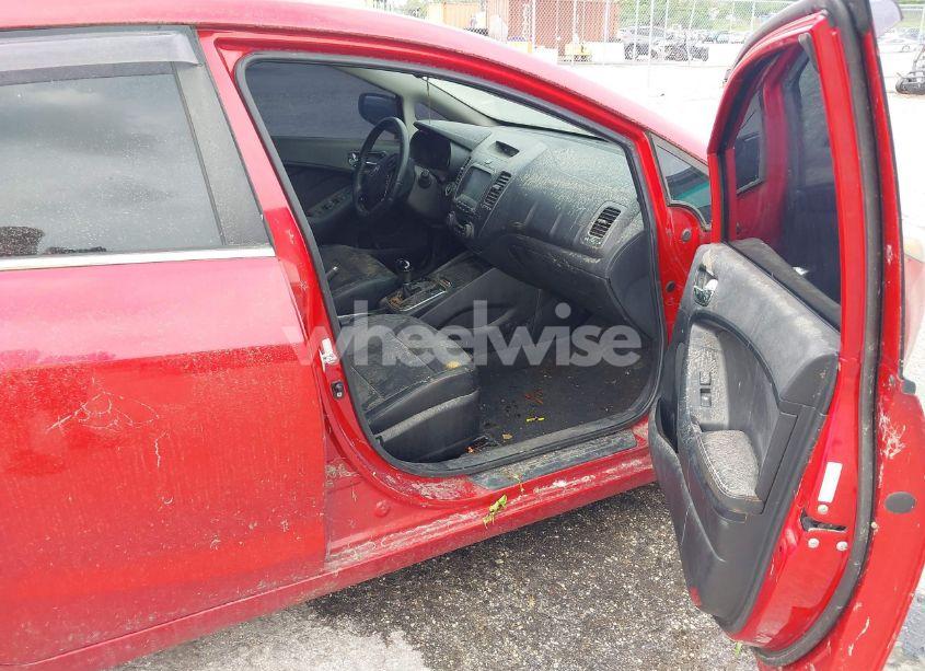 Photo 5 of 2017 Kia Forte EX (VIN 3KPFL4A87HE007172)