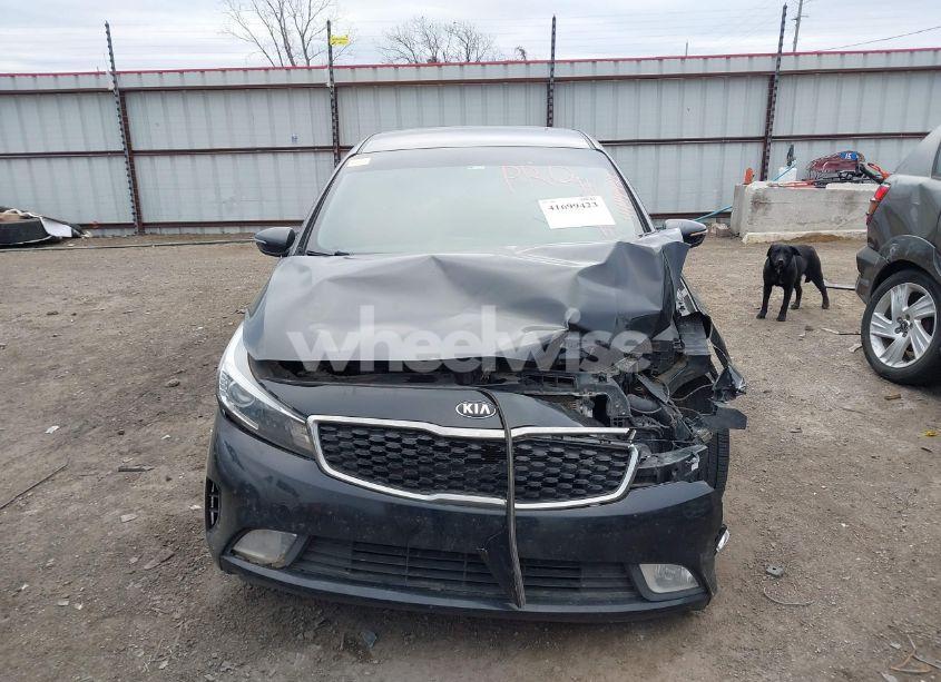 Photo 12 of 2017 Kia Forte EX (VIN 3KPFL4A87HE119275)