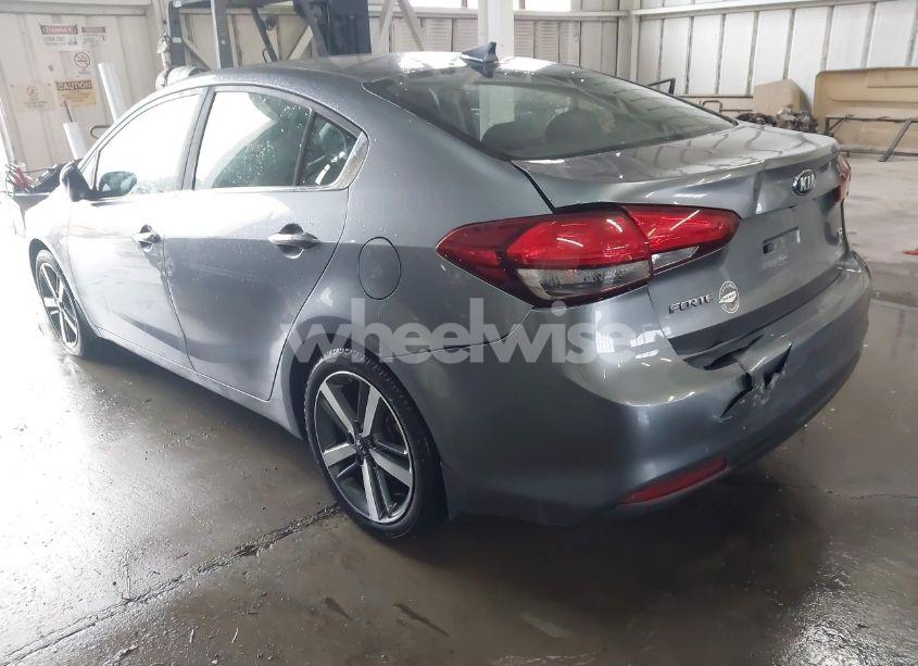 Photo 3 of 2018 Kia Forte EX (VIN 3KPFL4A88JE249457)