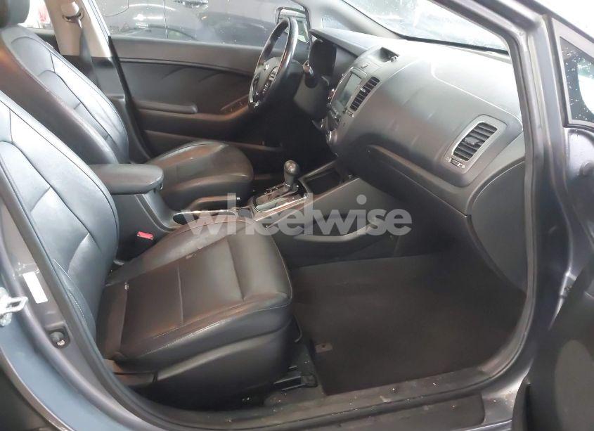 Photo 5 of 2018 Kia Forte EX (VIN 3KPFL4A88JE249457)