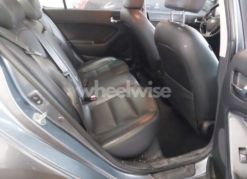 Photo 8 of 2018 Kia Forte EX (VIN 3KPFL4A88JE249457)